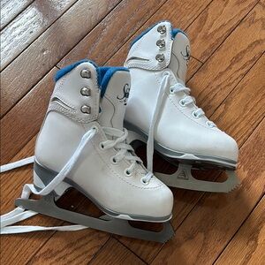 Toddler Jackson Soft Skate White and Blue Ice Skates
